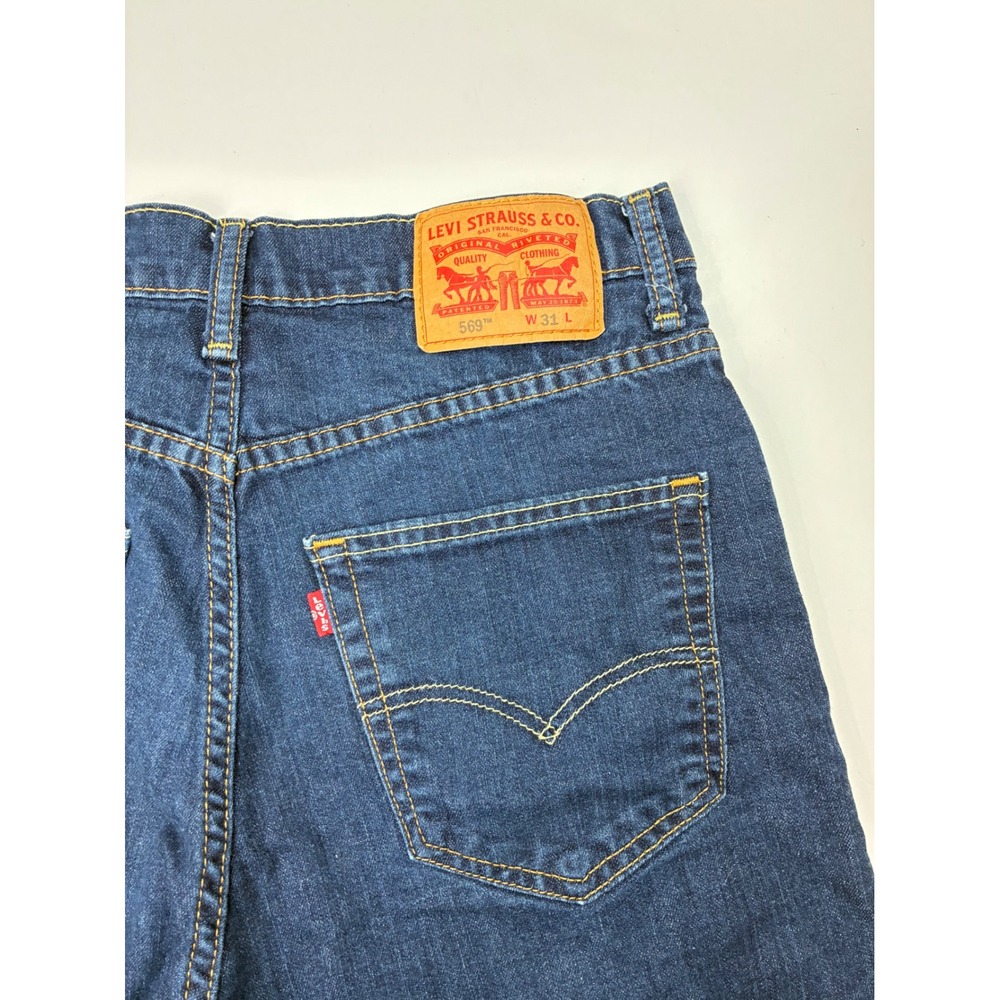 Sold. Levis 569 Loose Straight Denim Shorts Mens 31 Dark Wash - Picture 4 of 9